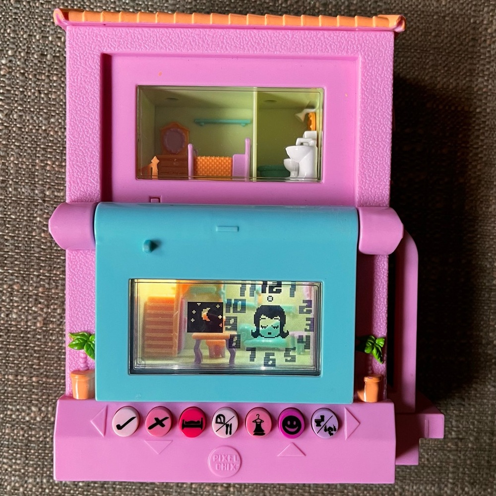 2006 Mattel Pixel Chix 2 Story House Pink/Blue Interactive Works!